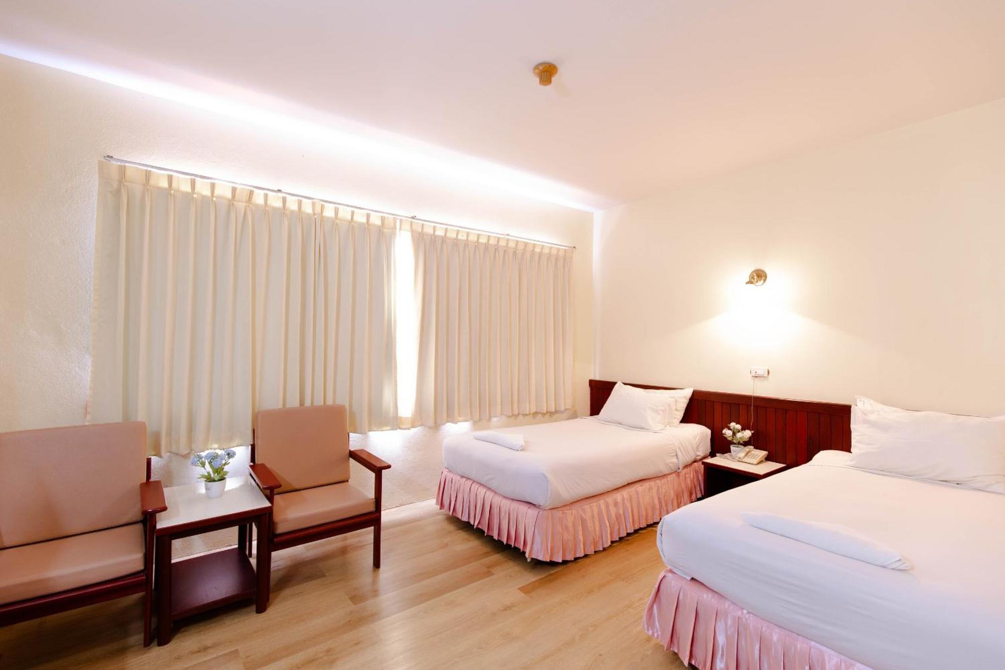 Chumphon Palace Hotel מראה חיצוני תמונה