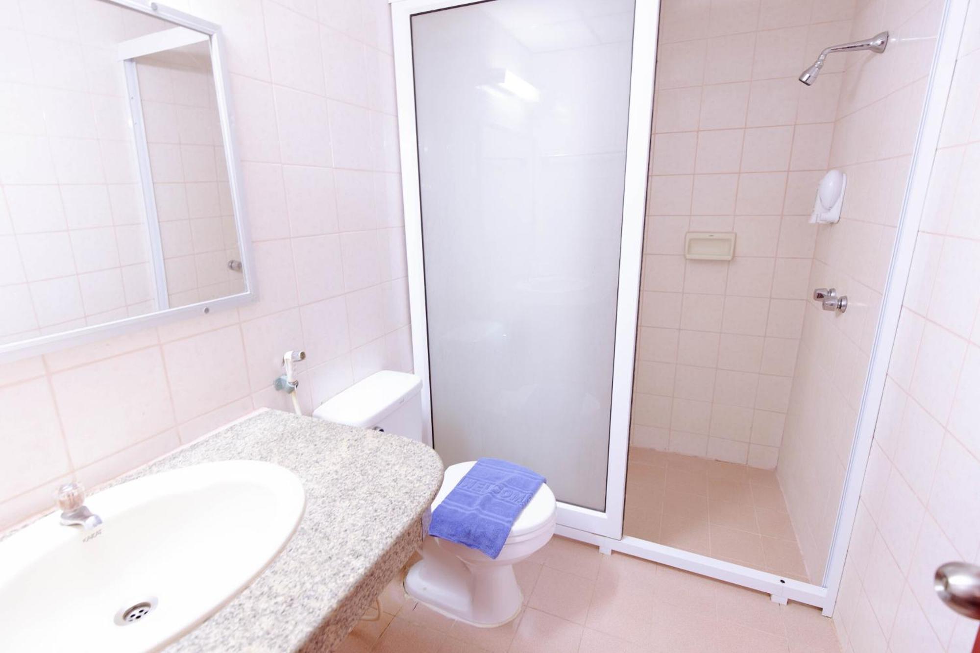 Chumphon Palace Hotel מראה חיצוני תמונה