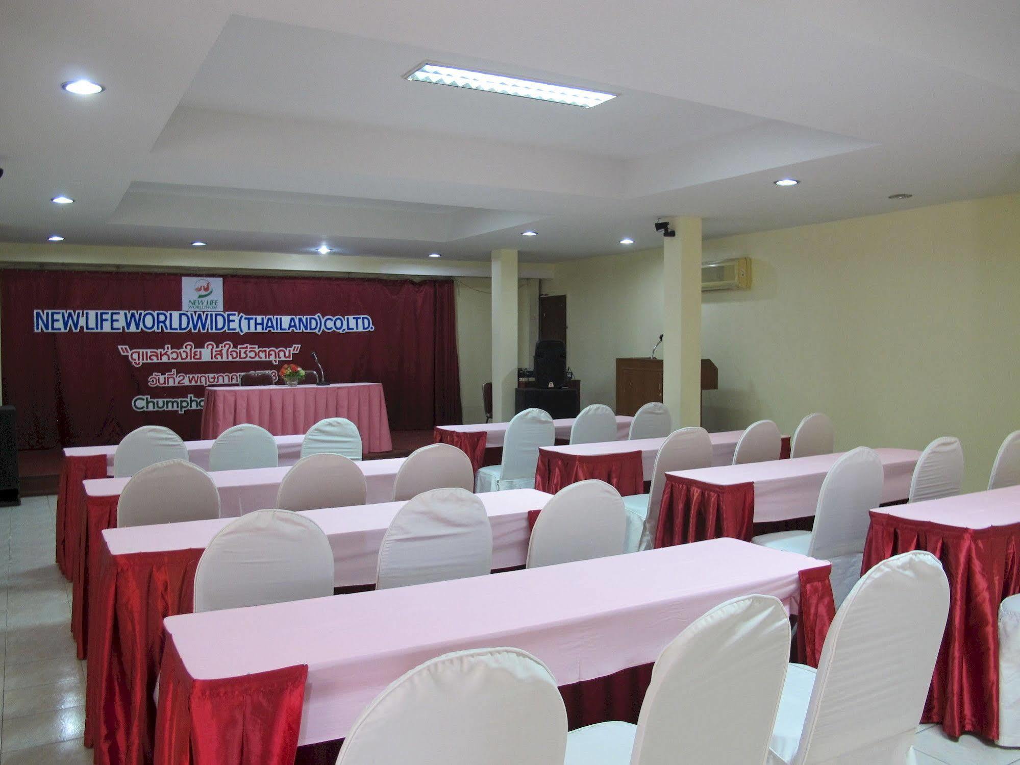 Chumphon Palace Hotel מראה חיצוני תמונה
